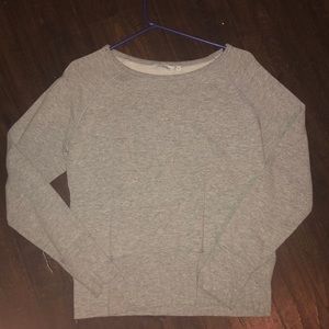 Grey pullover long sleeve